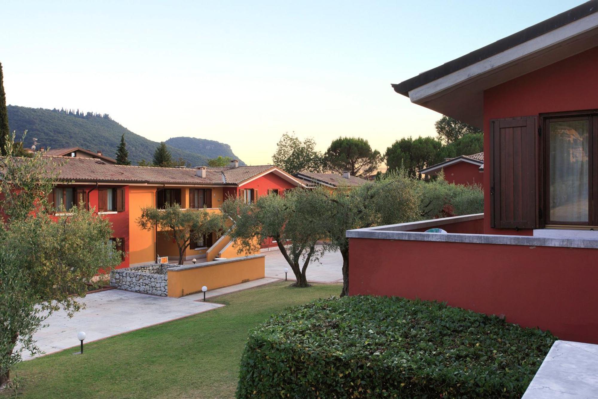 Poiano Garda Resort Appartamenti Esterno foto